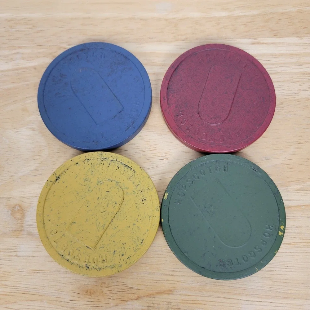 VTG Retro Hopscotch Game 4 Discs in Tin by Tender Heart Treasures